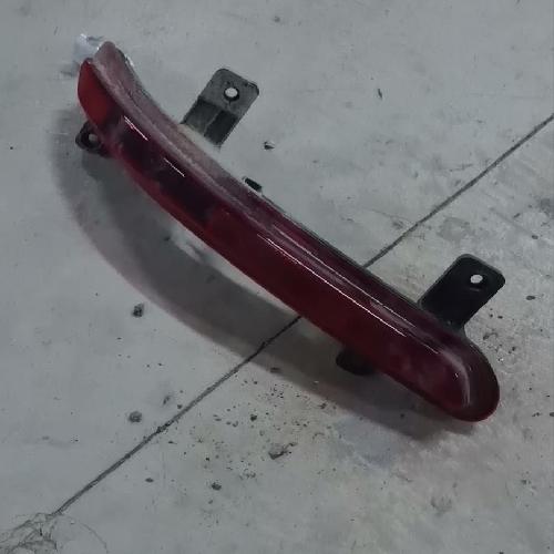 奇瑞瑞虎8右后雾灯T18P