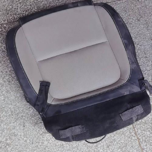 奇瑞风云2前座椅座垫海绵A13