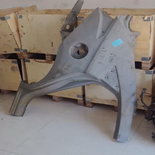 奇瑞艾瑞泽5右后叶子板J60内板