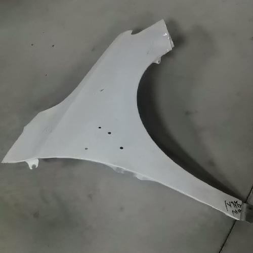 奇瑞艾瑞泽8右前叶子板M1E灰色