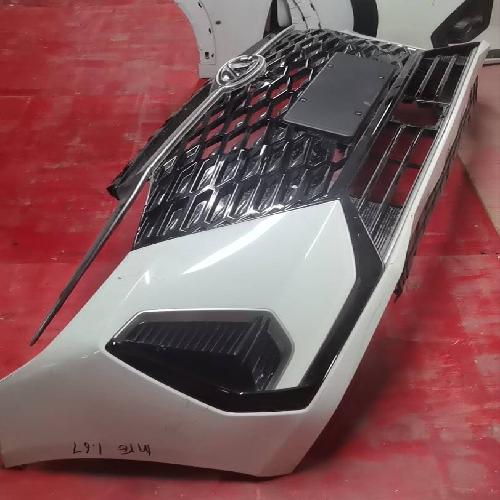 奇瑞艾瑞泽8前保险杠M1E白色